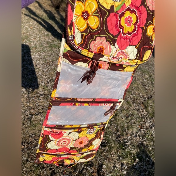 Vera Bradley’s Hanging Trifold Travel Accessories Organizer - Picture 6 of 9